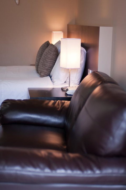 National Hotel Complex Bendigo - Accommodation Georgetown 9