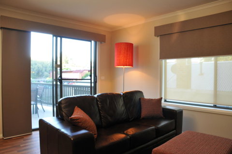 National Hotel Complex Bendigo - Accommodation Georgetown 25