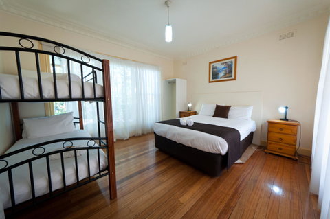 National Hotel Complex Bendigo - Accommodation Georgetown 39
