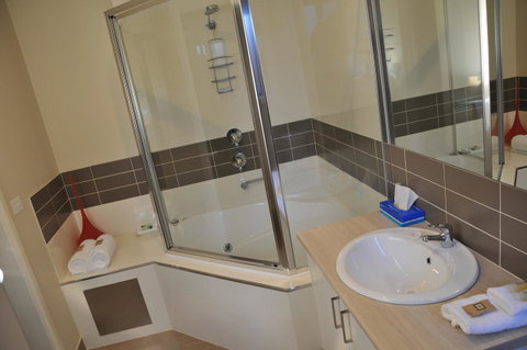 National Hotel Complex Bendigo - Accommodation Georgetown 22