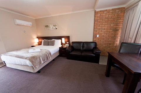 National Hotel Complex Bendigo - Accommodation Georgetown 11
