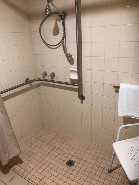 National Hotel Complex Bendigo - Accommodation Georgetown 4