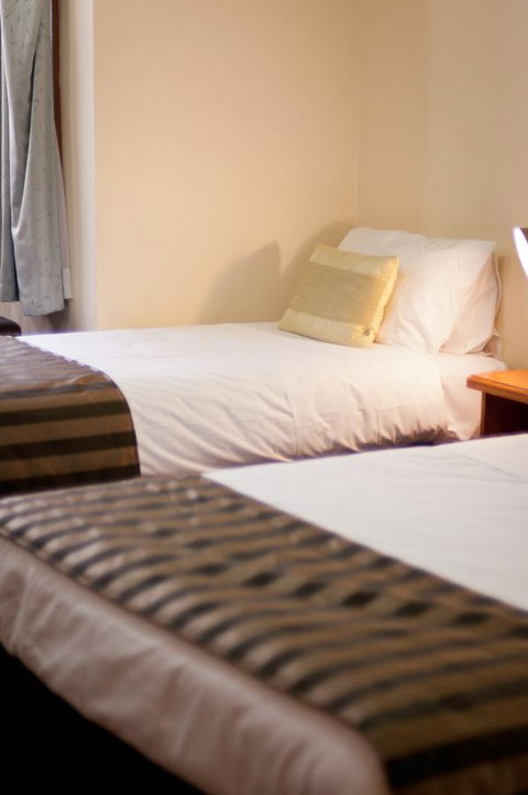 National Hotel Complex Bendigo - Accommodation Georgetown 6