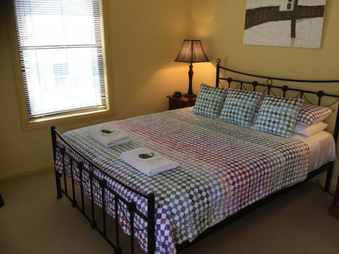 At The Beach Apartments - Accommodation Georgetown 2