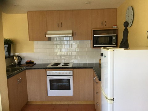 At The Beach Apartments - Accommodation Georgetown 8