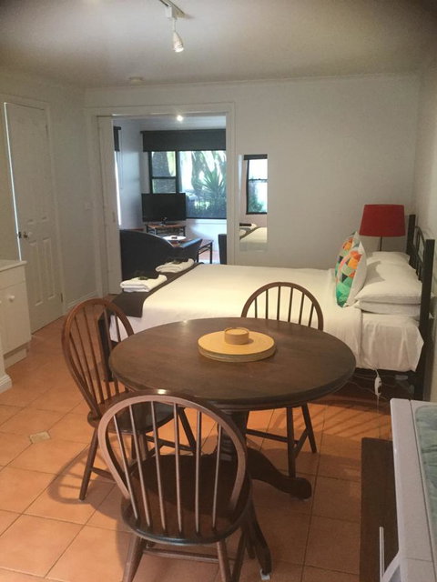At The Beach Apartments - Accommodation Georgetown 13