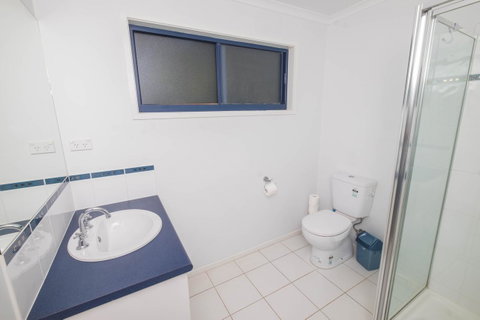 Demure Charm - Accommodation Georgetown 5