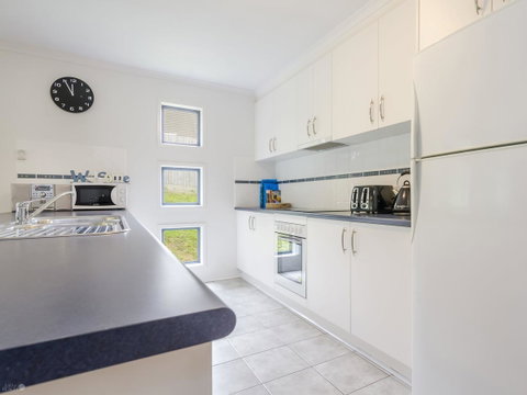 Demure Charm - Accommodation Georgetown 8
