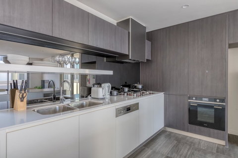 Docklands Waterfront Luxury Villa - Accommodation Georgetown 31