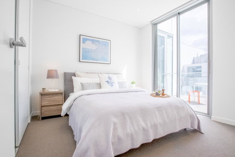 Docklands Waterfront Luxury Villa - Accommodation Georgetown 23
