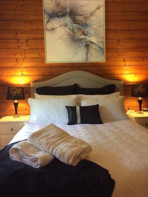 Airleigh-Rose Cottage - Accommodation Georgetown 6
