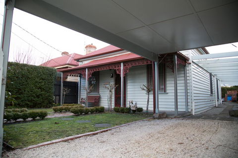 Airleigh-Rose Cottage - Accommodation Georgetown 4