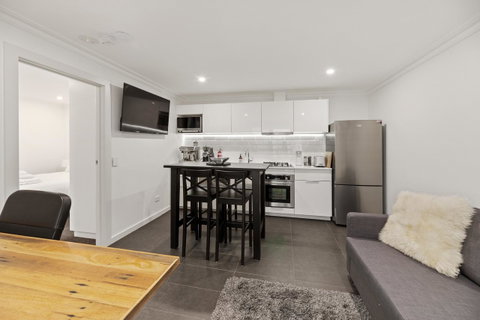 Work Sleep Live Melbourne - Accommodation Georgetown 9