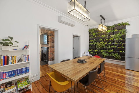 Work Sleep Live Melbourne - Accommodation Georgetown 0