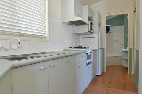 BIG4 Breeze Holiday Parks - Rainbow Beach - Accommodation Georgetown 4