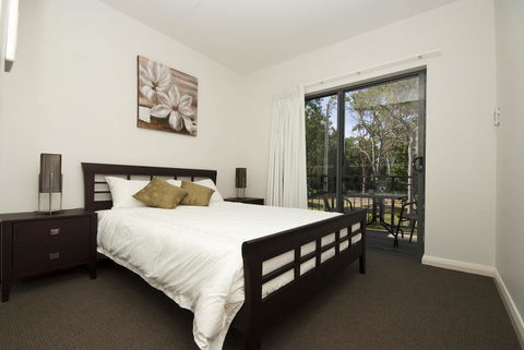Woodville Beach Townhouse 6 - Accommodation Georgetown 12