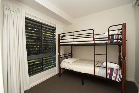 Woodville Beach Townhouse 6 - Accommodation Georgetown 1