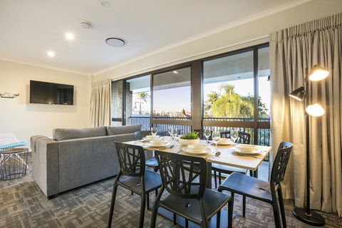 Nightcap At Kawana Waters Hotel - Accommodation Georgetown 44