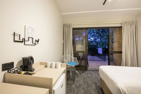 Nightcap At Kawana Waters Hotel - Accommodation Georgetown 13
