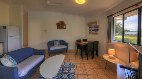 Dolphin Waters - Accommodation Georgetown 3
