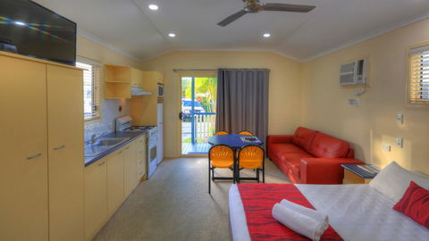 Alex Beach Cabins And Tourist Park - Accommodation Georgetown 23
