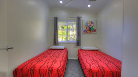 Alex Beach Cabins And Tourist Park - Accommodation Georgetown 31