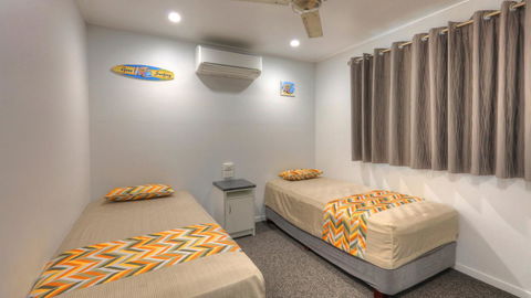 Alex Beach Cabins And Tourist Park - Accommodation Georgetown 10