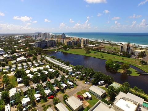 Alex Beach Cabins And Tourist Park - Accommodation Georgetown 0