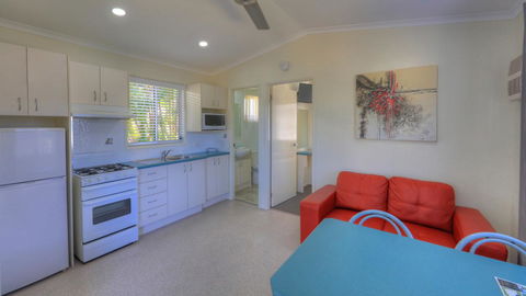 Alex Beach Cabins And Tourist Park - Accommodation Georgetown 22