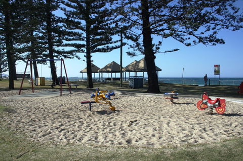 Alex Beach Cabins And Tourist Park - Accommodation Georgetown 43