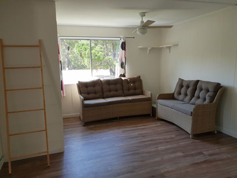 Castaways Moreton Island - Accommodation Georgetown 17