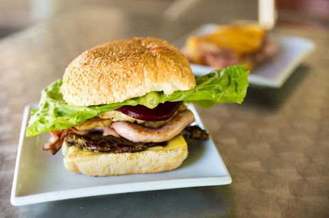 Castaways Moreton Island - Accommodation Georgetown 12