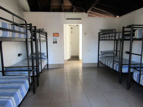 Nomads Airlie Beach - Accommodation Georgetown 13