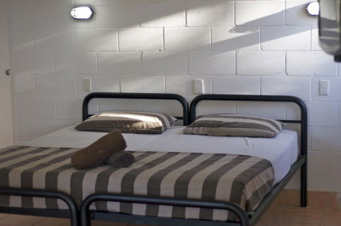 Nomads Airlie Beach - Accommodation Georgetown 18