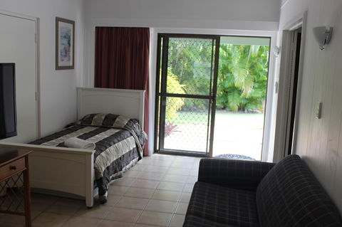 Amaroo On Mandalay, Magnetic Island - Accommodation Georgetown 21