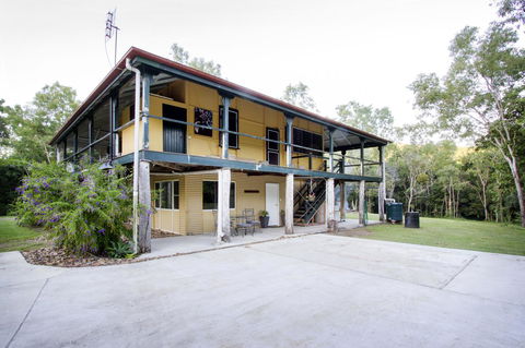 Airlie Beach Eco Cabins - Adults Only - Accommodation Georgetown 44
