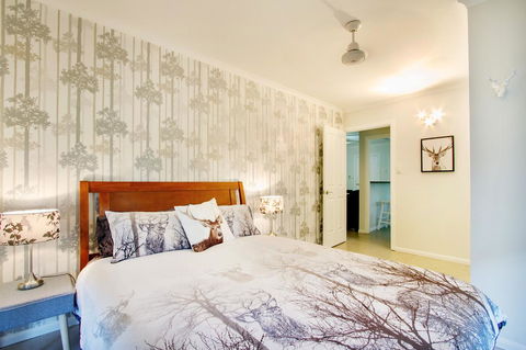 Airlie Beach Eco Cabins - Adults Only - Accommodation Georgetown 33