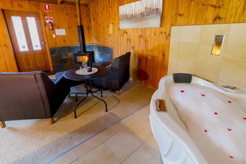 Granite Belt Retreat And Brewery - Accommodation Georgetown 6