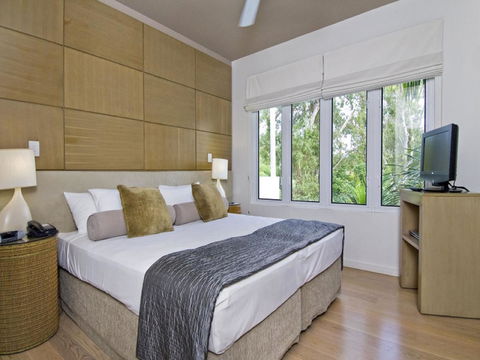 Beach Club Port Douglas Luxury Apartments - Accommodation Georgetown 10