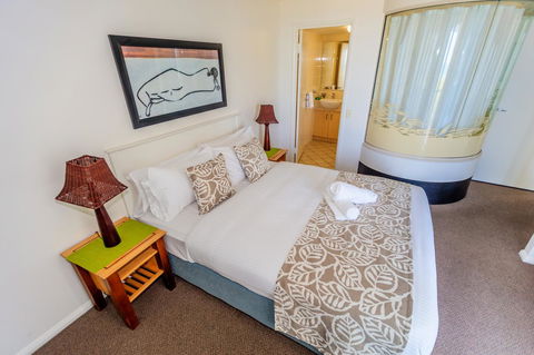 Grand Palais Boolarong Beachside Apartments - Accommodation Georgetown 33