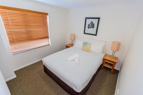 Grand Palais Boolarong Beachside Apartments - Accommodation Georgetown 27
