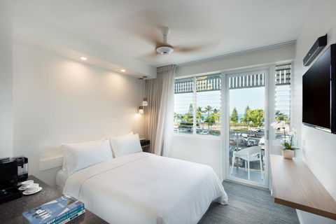 Heart Hotel And Gallery Whitsundays - Accommodation Georgetown 5