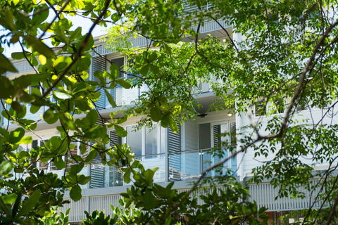 Heart Hotel And Gallery Whitsundays - Accommodation Georgetown 9