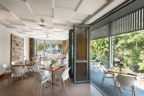 Heart Hotel And Gallery Whitsundays - Accommodation Georgetown 6