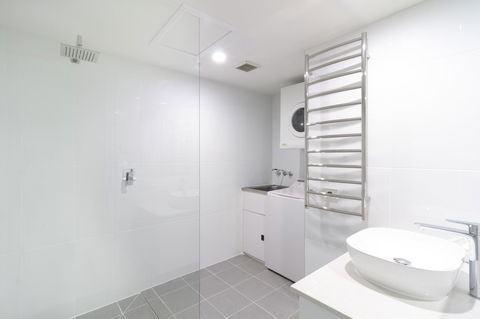 The White House Port Douglas - Accommodation Georgetown 30