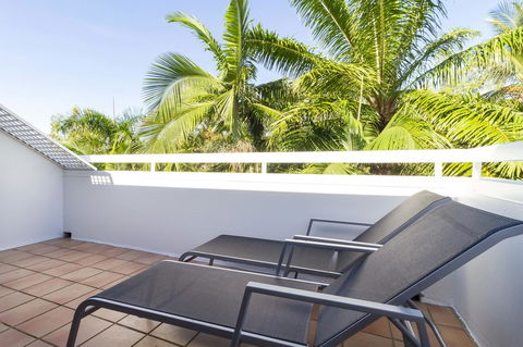 The White House Port Douglas - Accommodation Georgetown 32