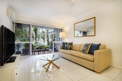 The White House Port Douglas - Accommodation Georgetown 15