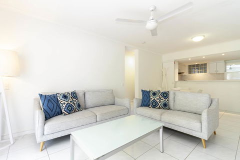 The White House Port Douglas - Accommodation Georgetown 29