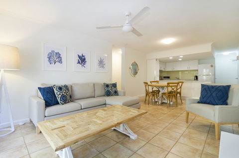 The White House Port Douglas - Accommodation Georgetown 28