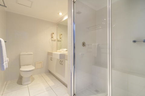 The White House Port Douglas - Accommodation Georgetown 21